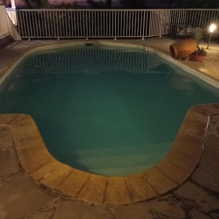 Leu Doux Bruit Des Vagues Apartment Сен-Лу Екстериор снимка